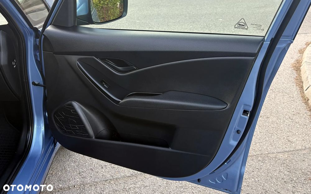 Hyundai ix20 1.4 Edition 20 - 24