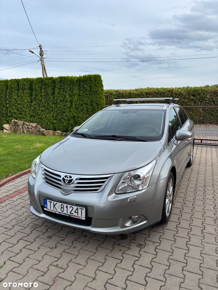 Toyota Avensis 1.8 Luna MS - 1