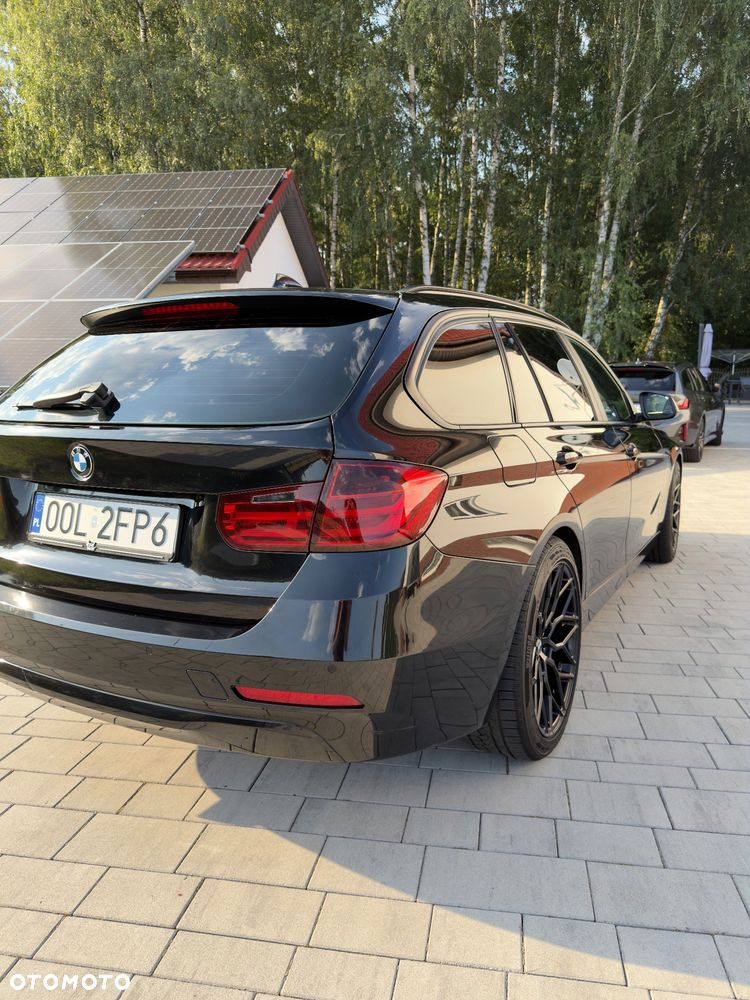 BMW Seria 3 318d - 4