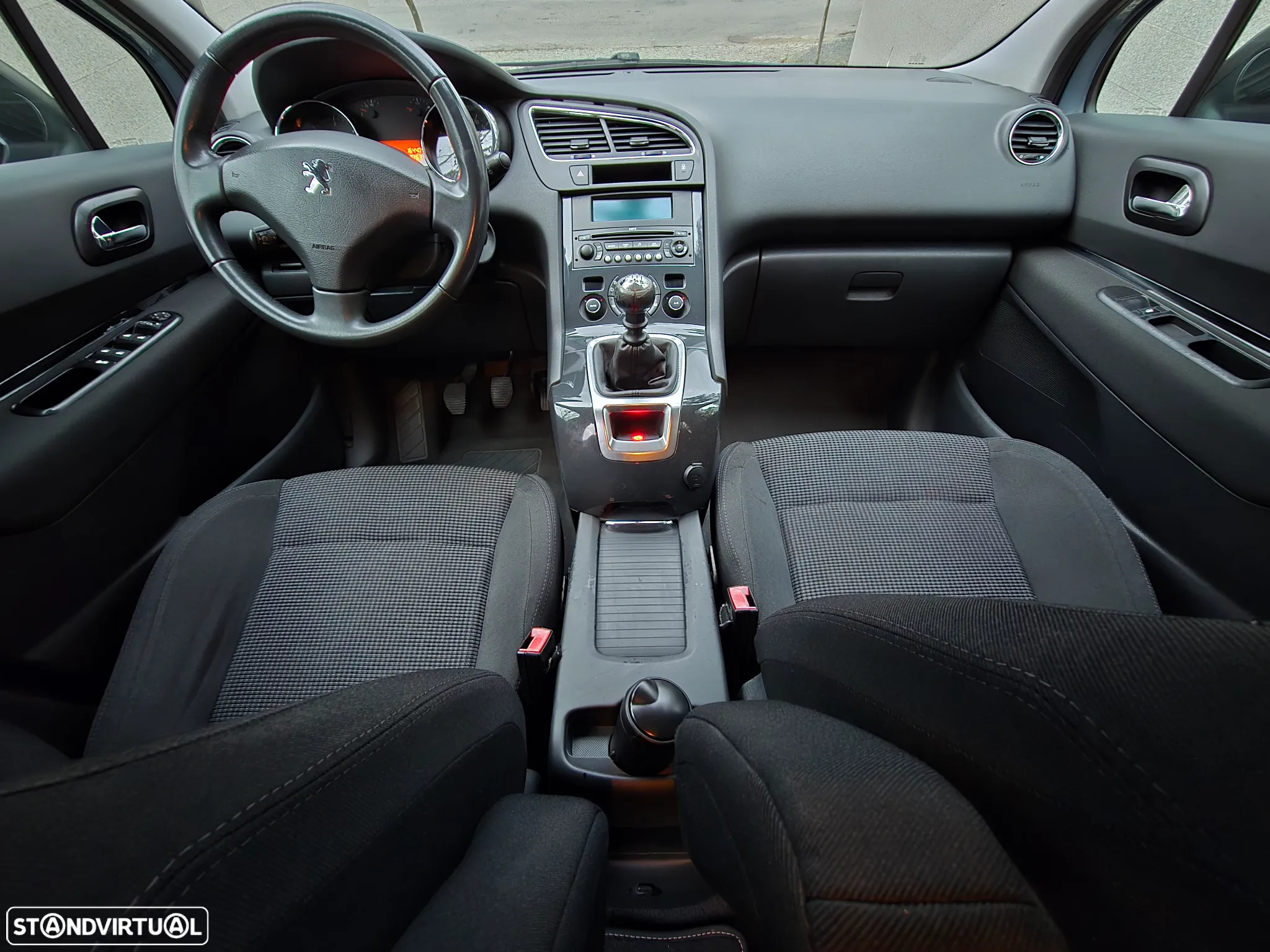 Peugeot 5008 1.6 HDi Executive - 18