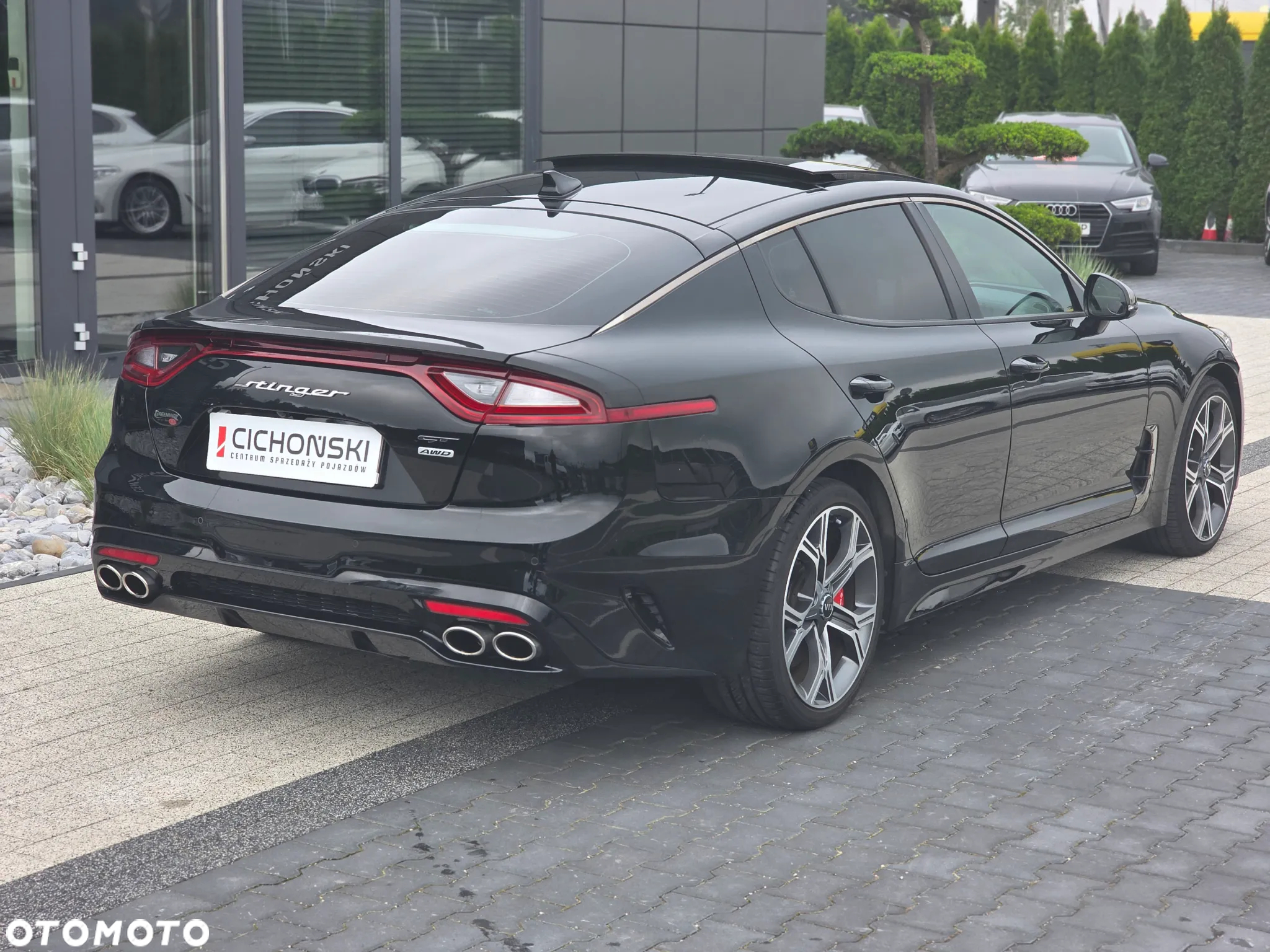 Kia Stinger 3.3 T-GDI V6 GT AWD - 24