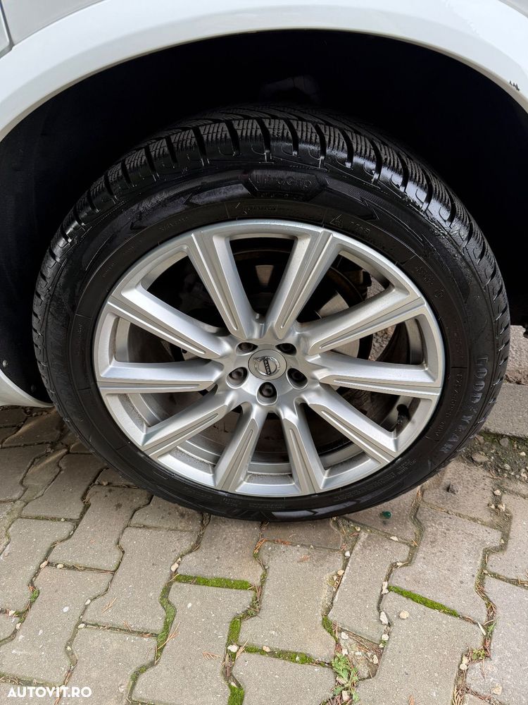 Volvo XC 90 D5 AWD Geartronic Inscription - 18