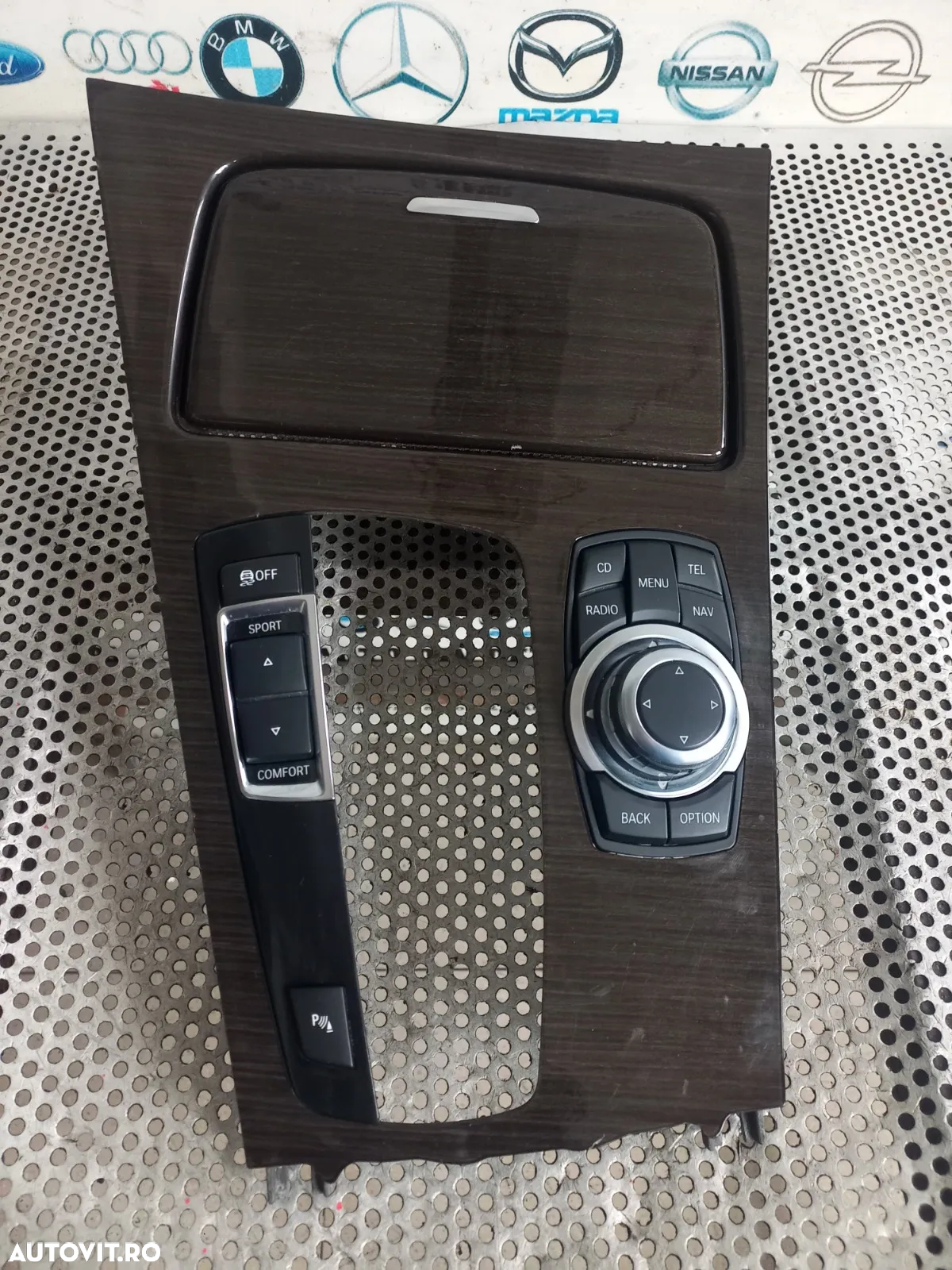 Ornament Trim Consola Centrala Cu Scrumiera Bmw Seria 7 F01 F02 F03 F04 Volan Stanga Dezmembrez - 2