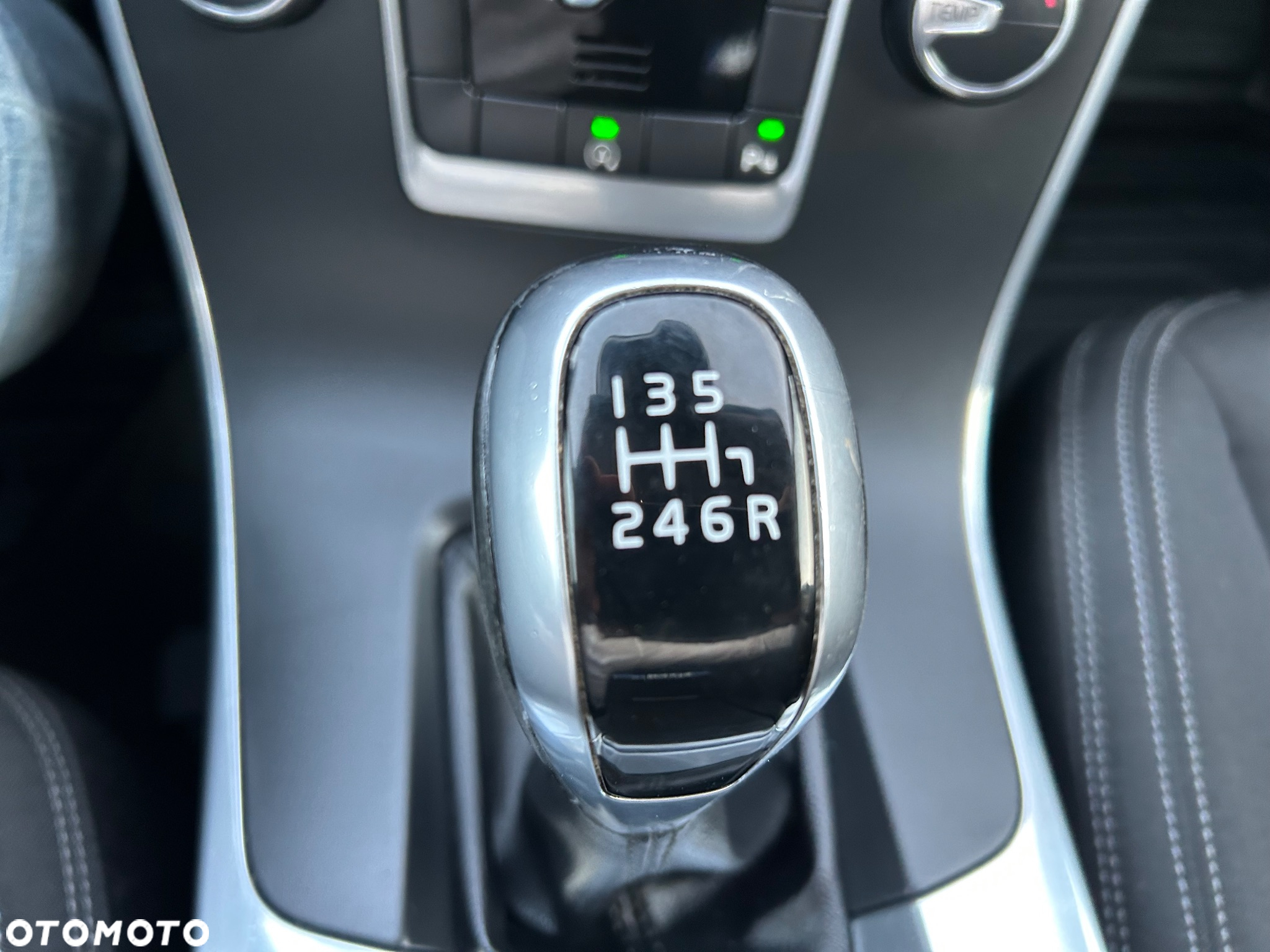 Volvo V60 D2 Drive-E Dynamic Edition (Momentum) - 29