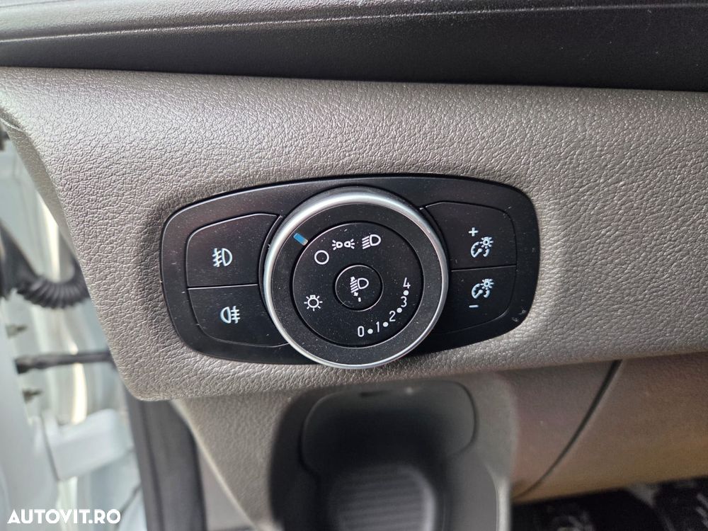 Ford New Transit Custom L1H1 - 37
