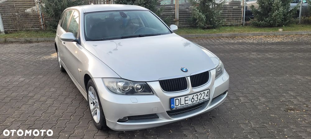 BMW Seria 3 320i Edition Exclusive - 7