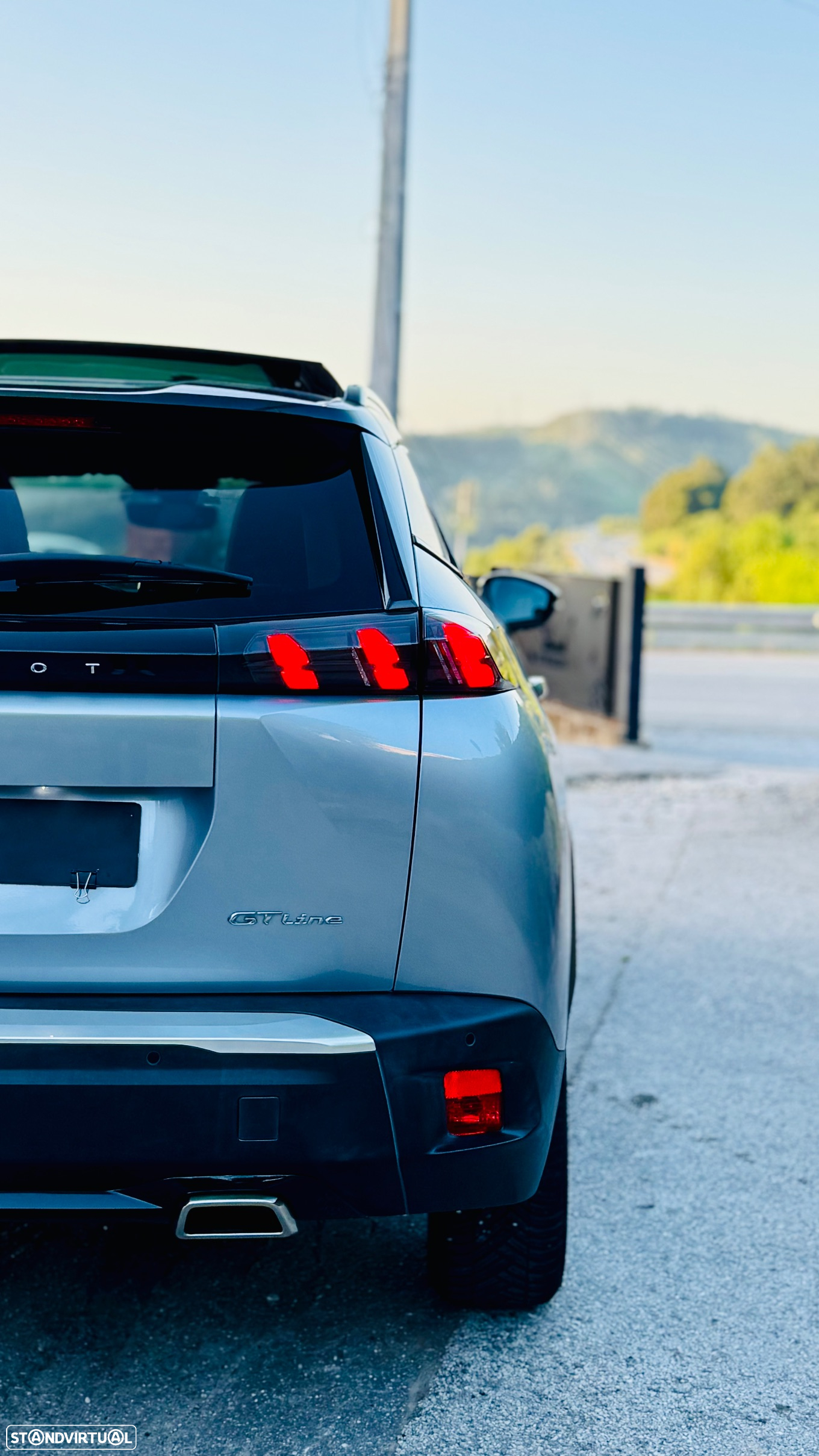 Peugeot 2008 1.2 PureTech GT Line EAT8 - 6