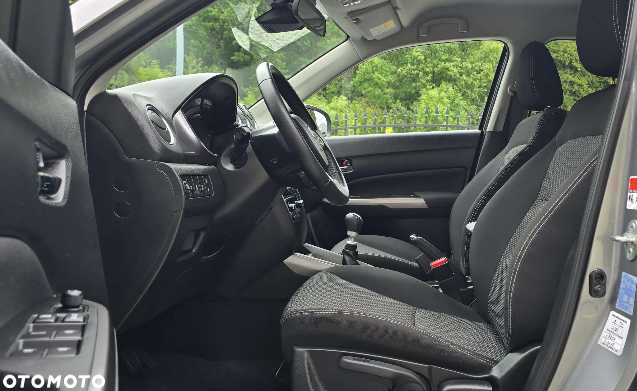 Suzuki Vitara 1.4 Boosterjet Premium 2WD - 9