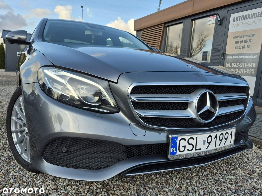 Mercedes-Benz Klasa E - 9