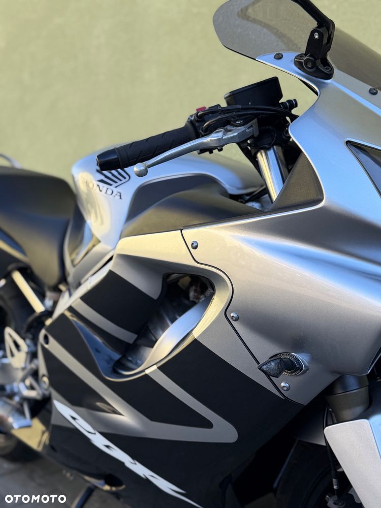 Honda CBR - 4