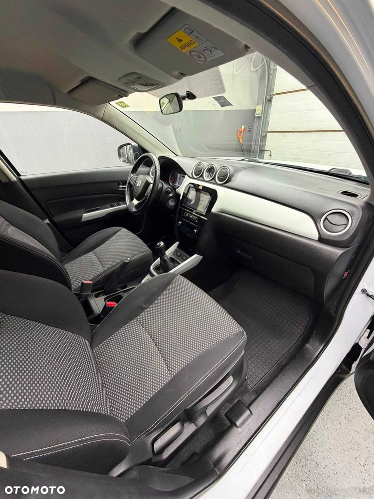 Suzuki Vitara - 5
