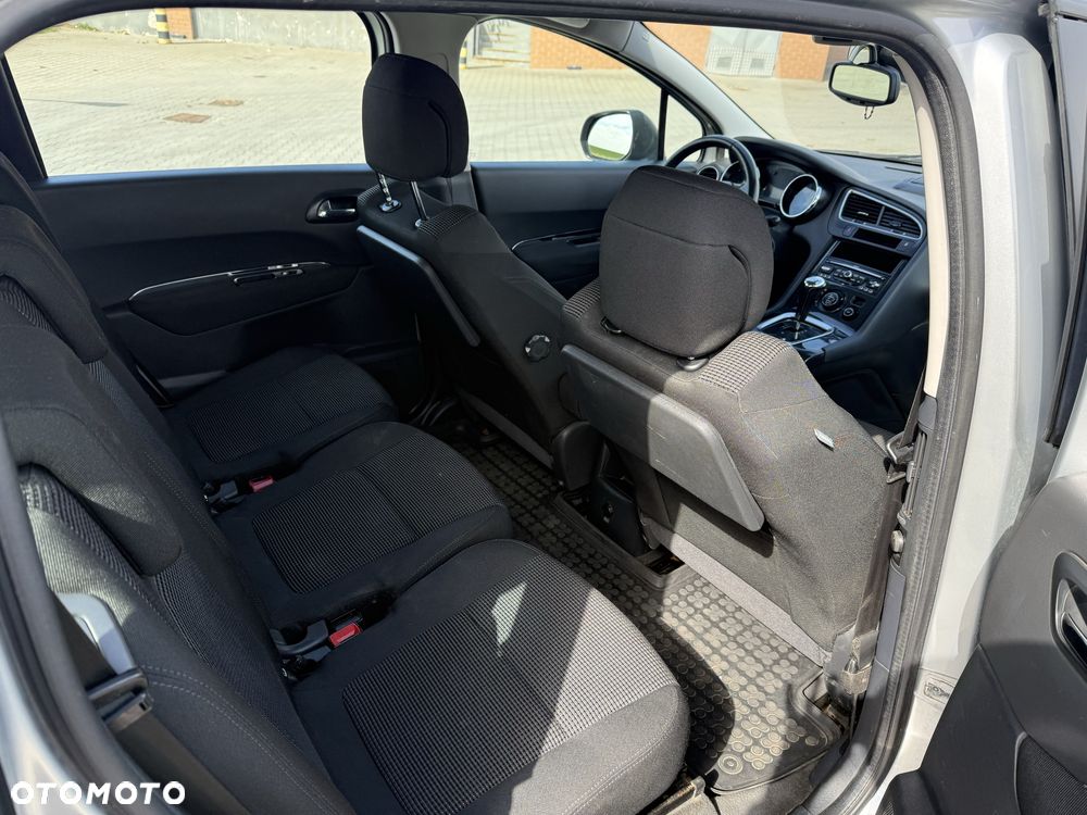 Peugeot 5008 - 7