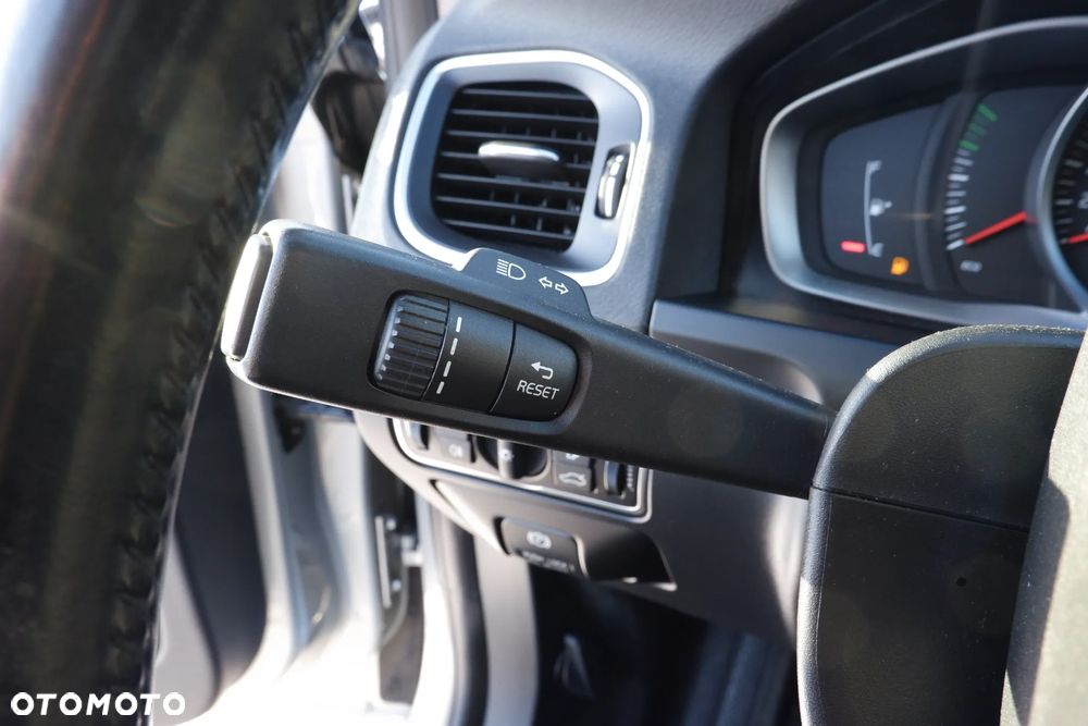 Volvo V60 D3 Geartronic Kinetic - 18