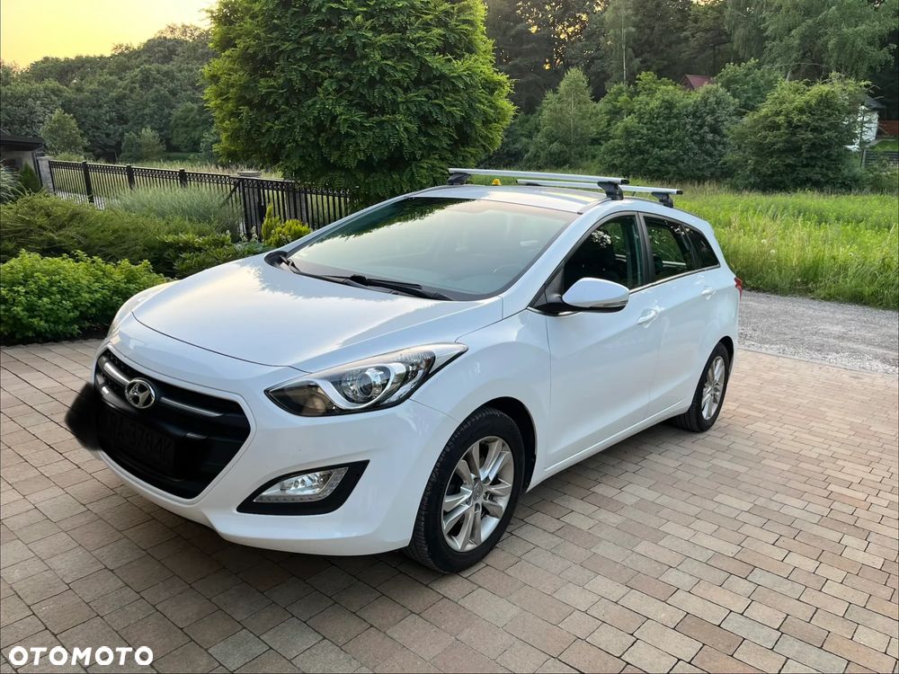 Hyundai i30 1.6 Premium - 11