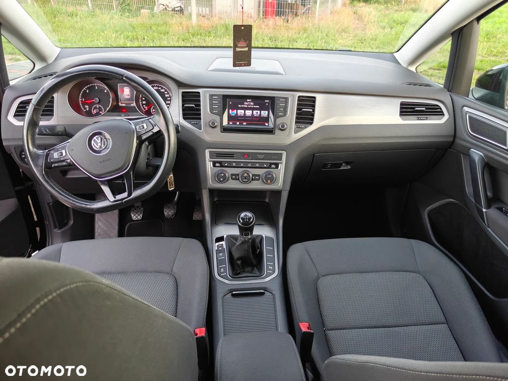 Volkswagen Golf Sportsvan - 10