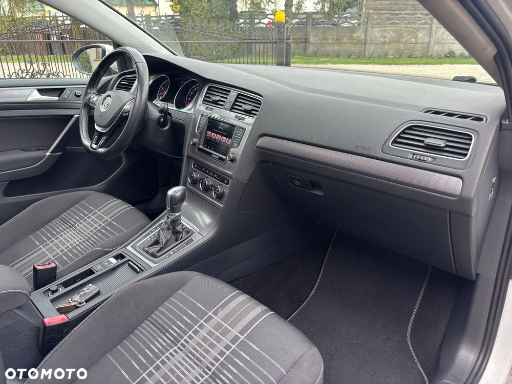 Volkswagen Golf 1.4 TSI ACT BlueMotion Technology DSG Highline - 14