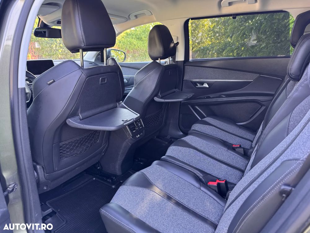 Peugeot 5008 1.6 BlueHDI EAT6 Allure - 14