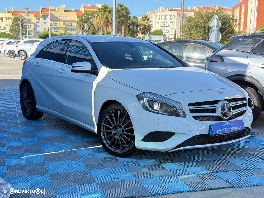 Mercedes-Benz A 180 (BlueEFFICIENCY) Style - 3