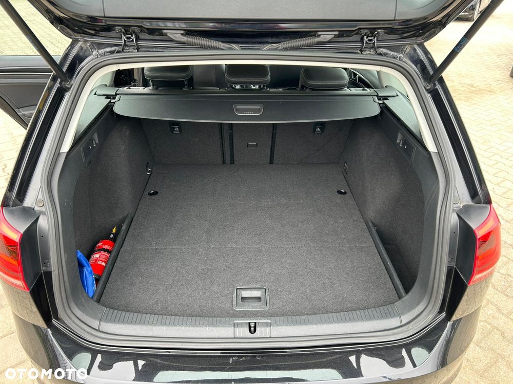 Volkswagen Golf 1.6 TDI BMT Comfortline - 17