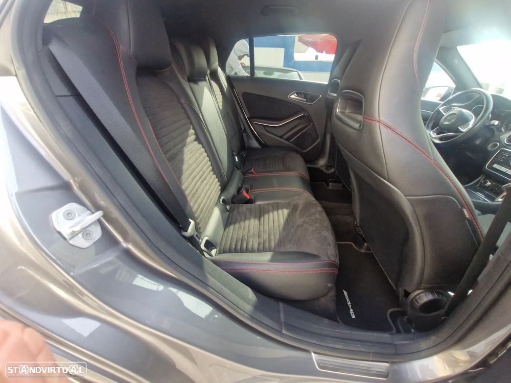 Mercedes-Benz CLA 200 d 7G-DCT AMG Line - 5