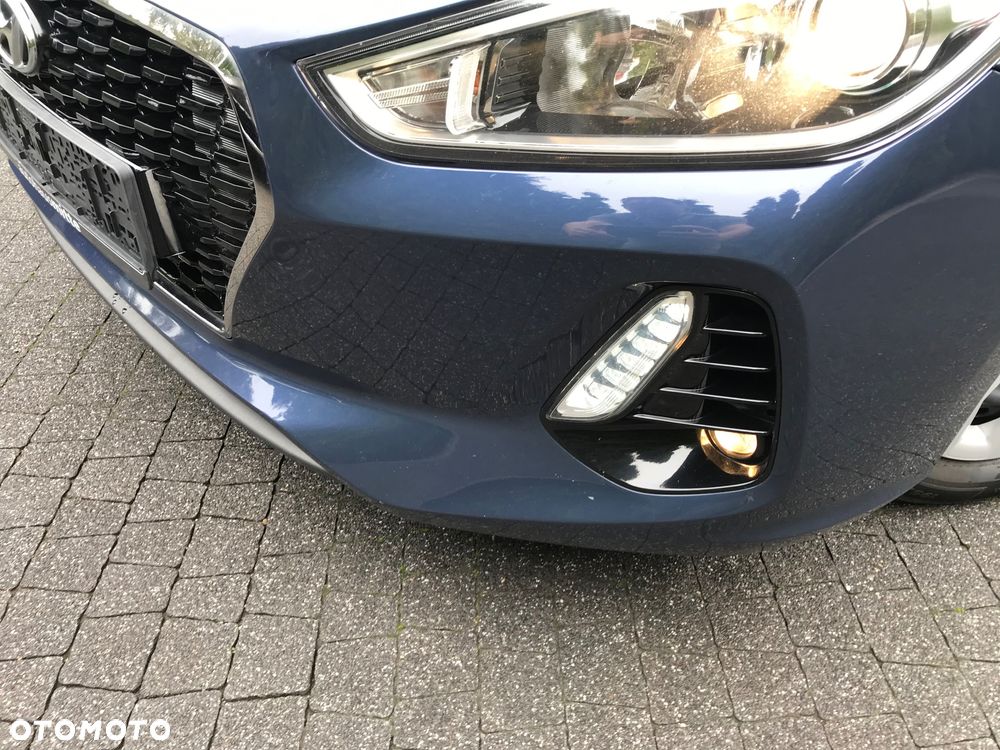 Hyundai i30 1.4 Passion Plus - 21