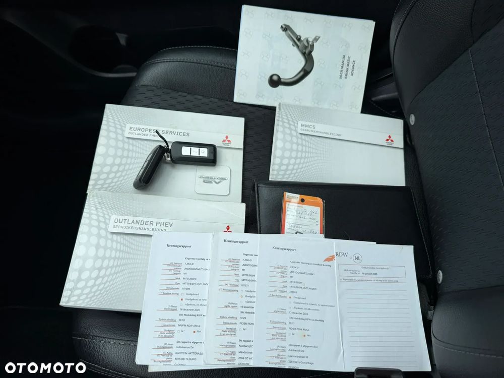 Mitsubishi Outlander 2.0 4WD Plus - 37