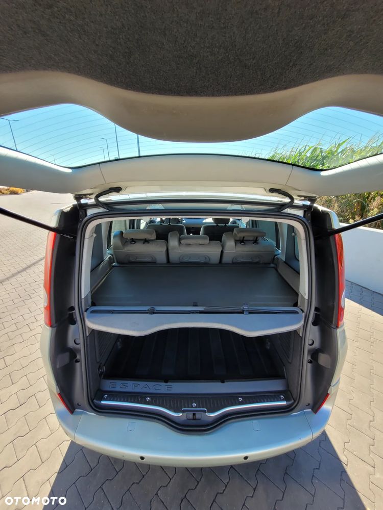 Renault Espace 2.2 dCi Privilege - 4