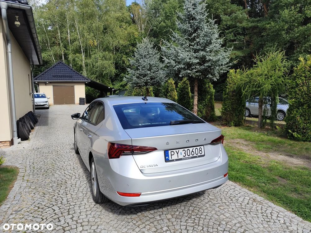 Skoda Octavia - 8