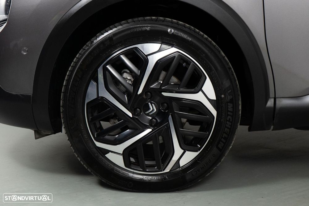 Citroën C4 X 1.2 PureTech Shine Pack EAT8 - 17