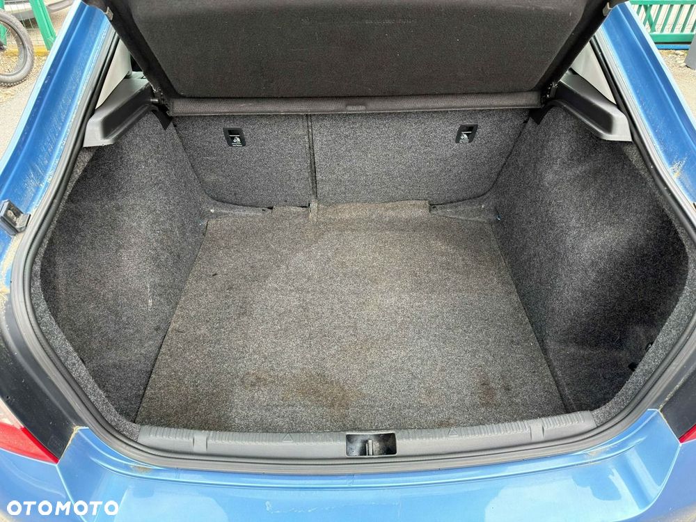 Skoda RAPID - 14