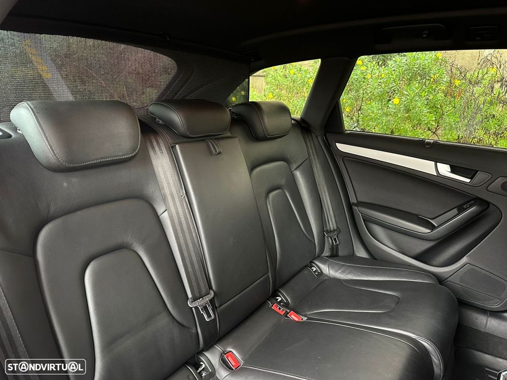Audi A4 Avant 2.0 TDI Business Line S-line - 10