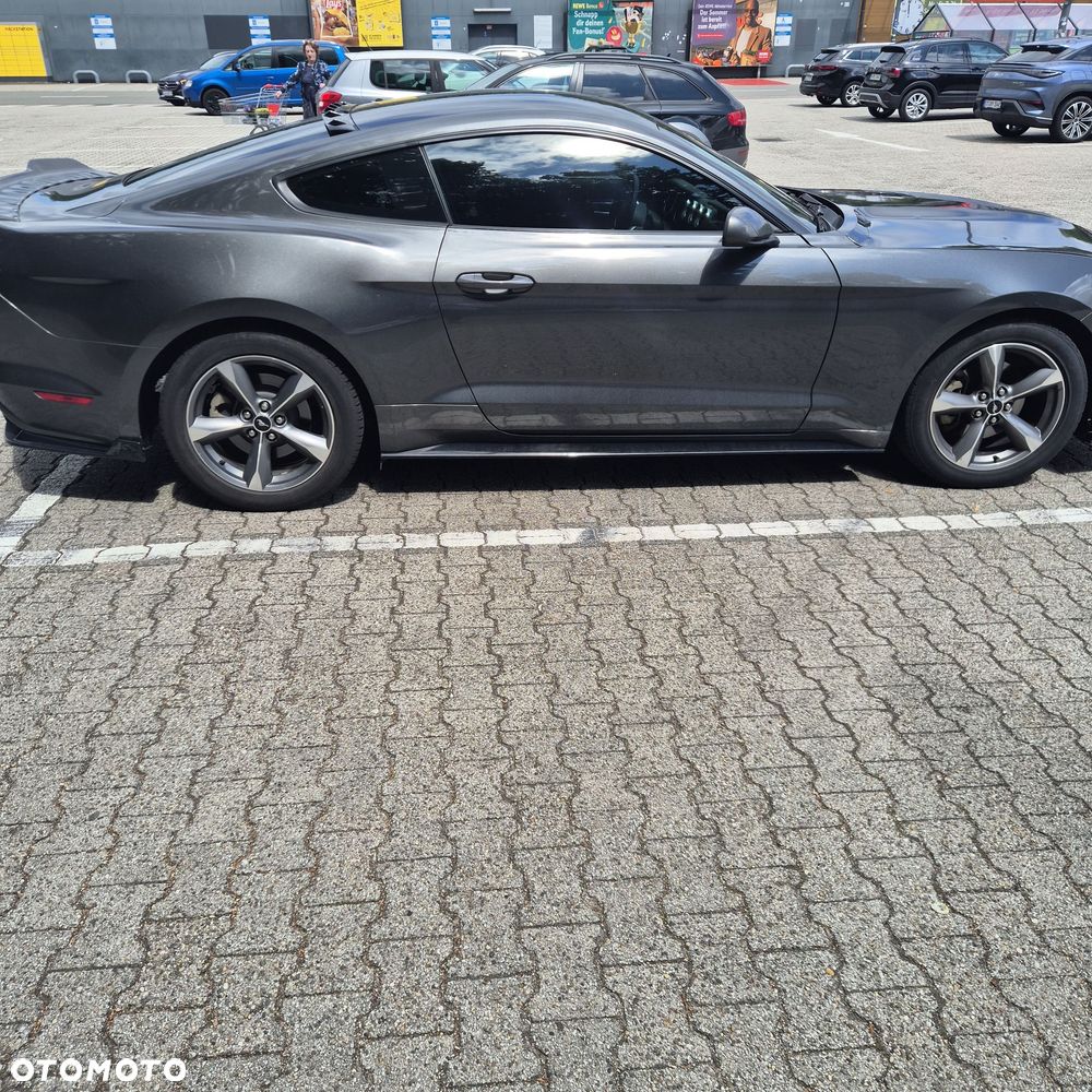 Ford Mustang 3.7 V6 - 6