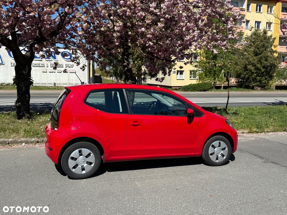 Volkswagen up! Active - 7
