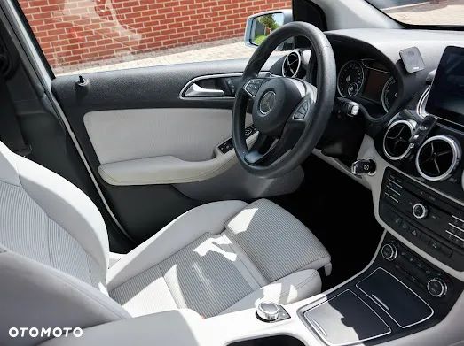 Mercedes-Benz Klasa B - 9