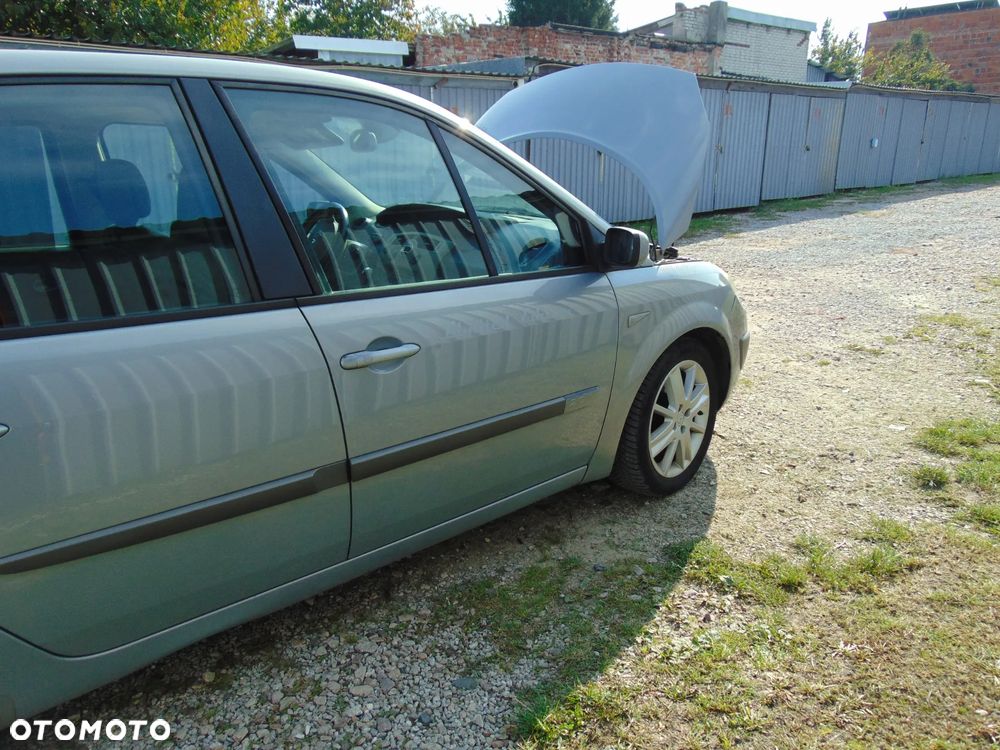 Renault Scenic 2.0T 16V Privilege - 10