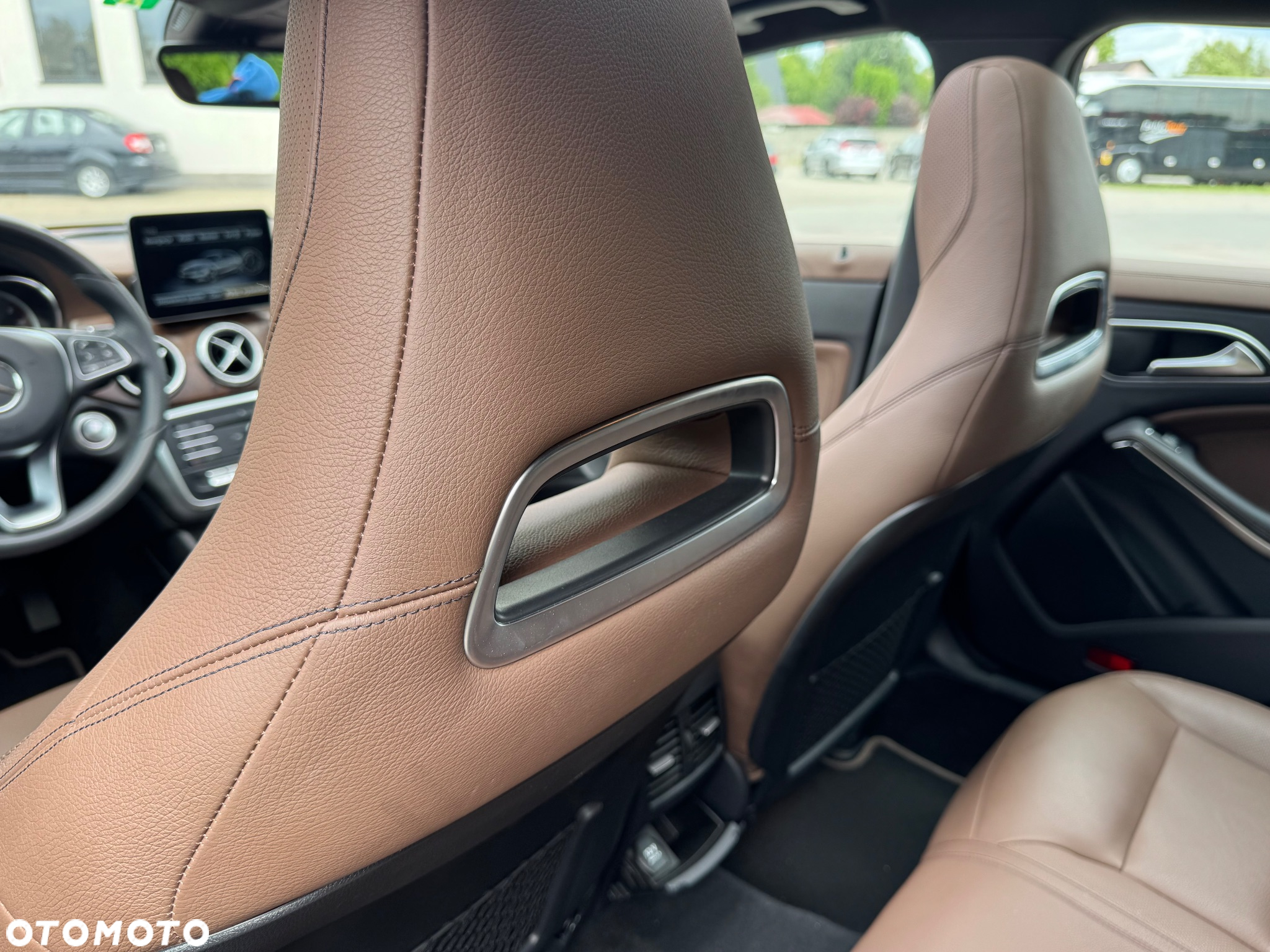Mercedes-Benz CLA 220 d 4-Matic - 31
