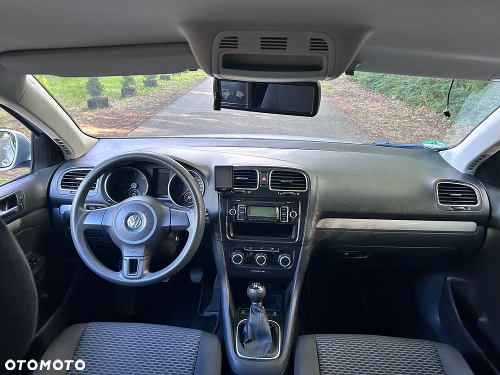 Volkswagen Golf 1.6 TDI BlueMotion Technology Comfortline - 8