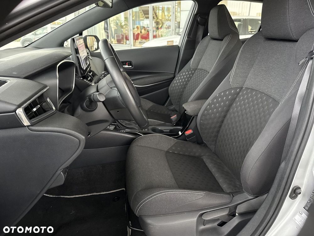 Toyota Corolla 1.8 Hybrid Comfort - 13