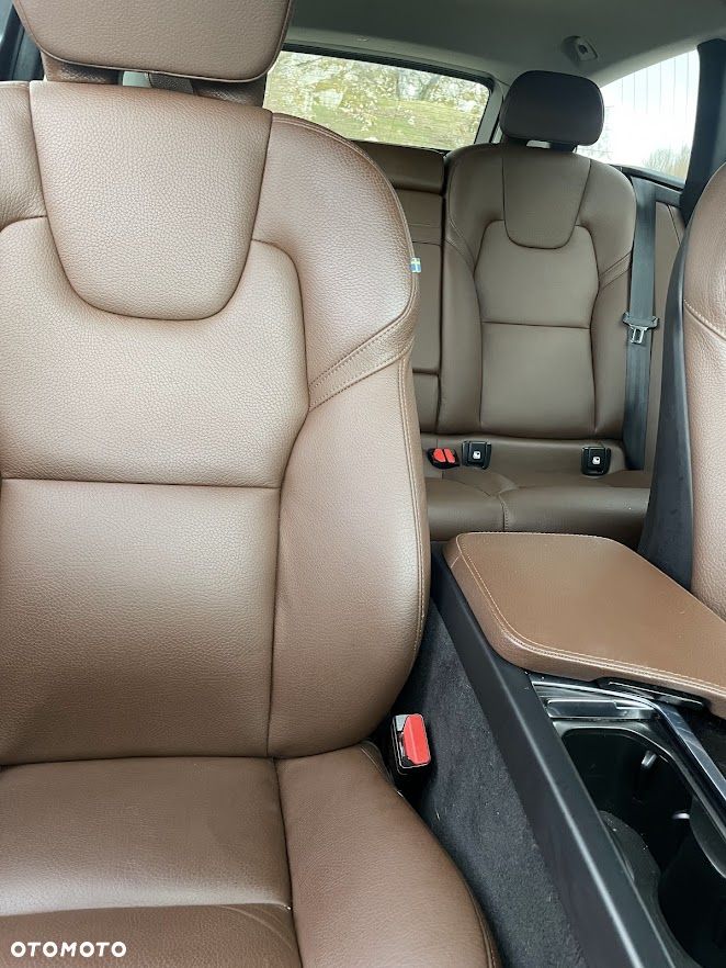 Volvo V90 D3 AWD Momentum - 12