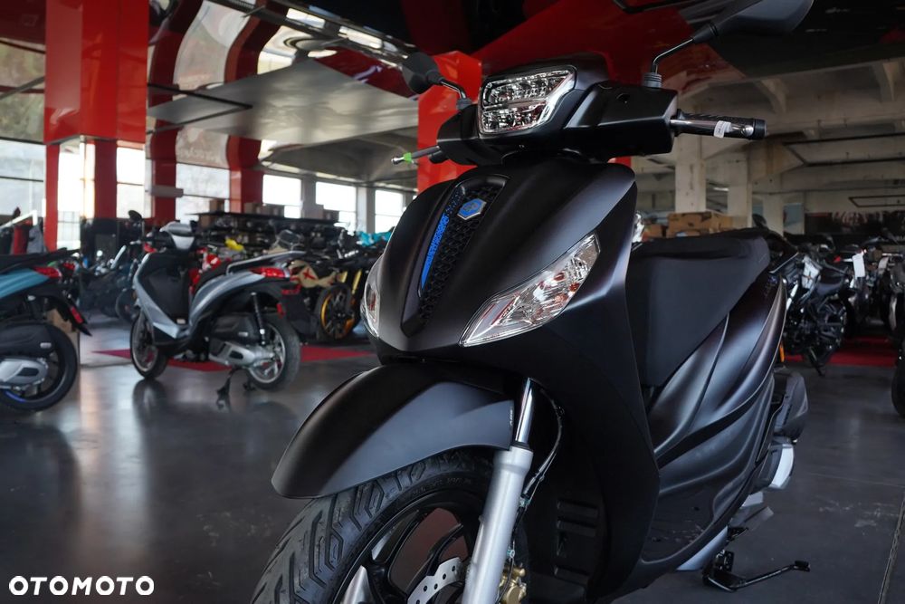 Piaggio Medley - 3