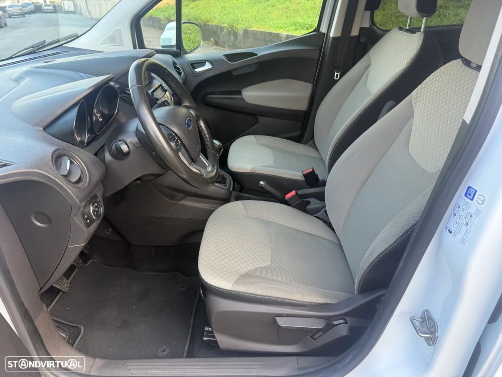 Ford Tourneo Courier 1.0 EcoBoost Titanium - 7