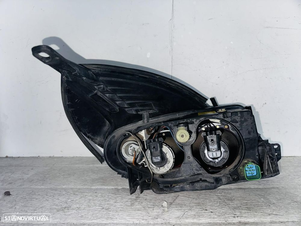 Farol Esquerdo Ford Puma - 98/00 - 5