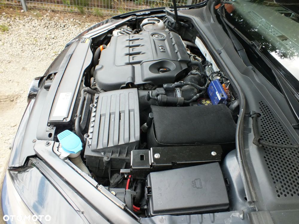Volkswagen Golf VII 1.6 TDI BMT Comfortline - 25