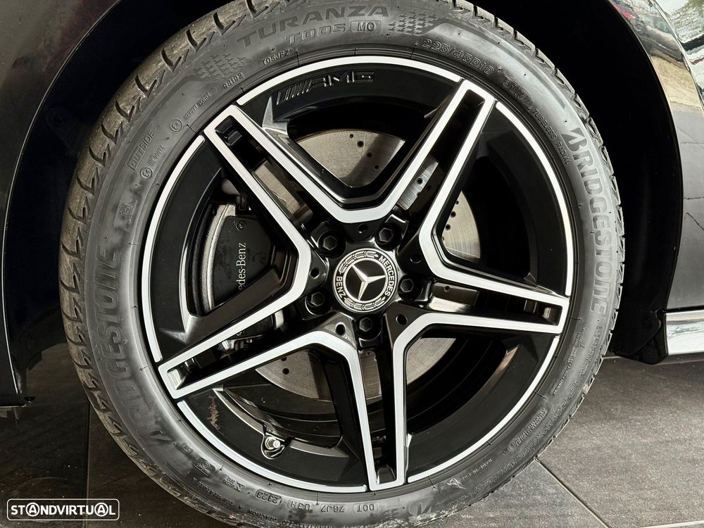 Mercedes-Benz CLA 250 e Shooting Brake AMG Line - 10