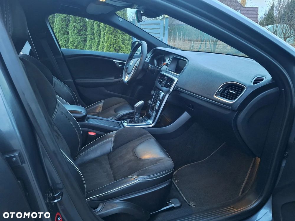 Volvo V40 D2 R-Design Kinetic - 15