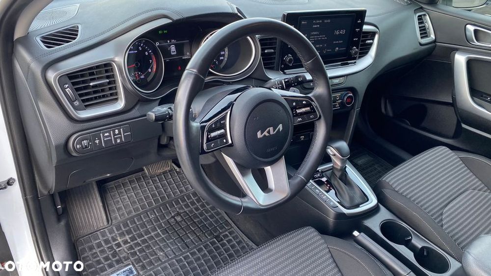 Kia XCeed 1.5 T-GDI M DCT - 9