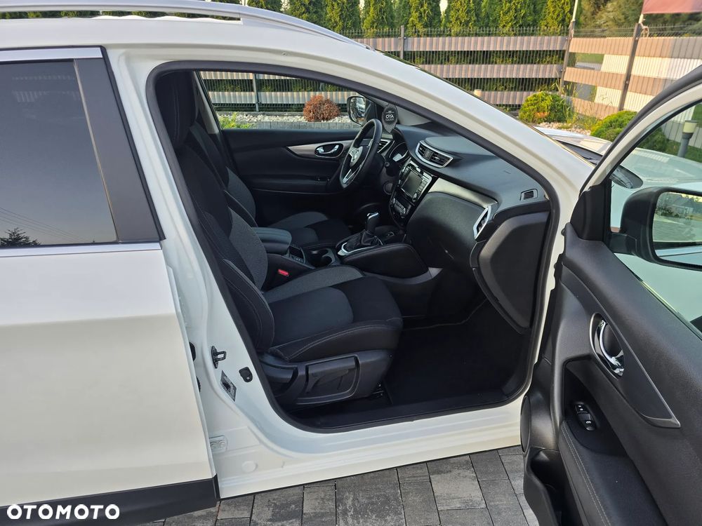 Nissan Qashqai - 10