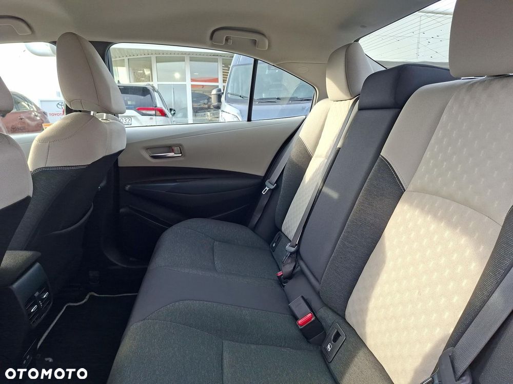 Toyota Corolla 1.8 Hybrid Comfort - 14