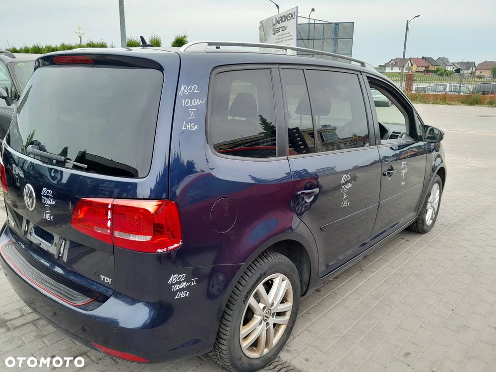 VW TOURAN II 10-15R BŁOTNIK PRAWY TYLNY PRAWY TYŁ ĆWIARA ĆWIARTKA KOLOR: LH5X - 1