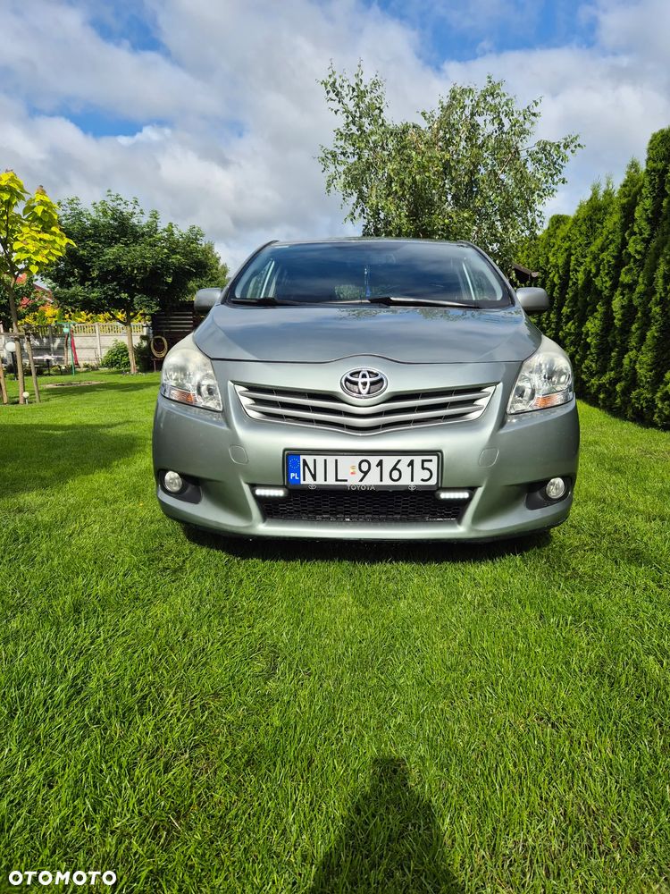 Toyota Verso - 5